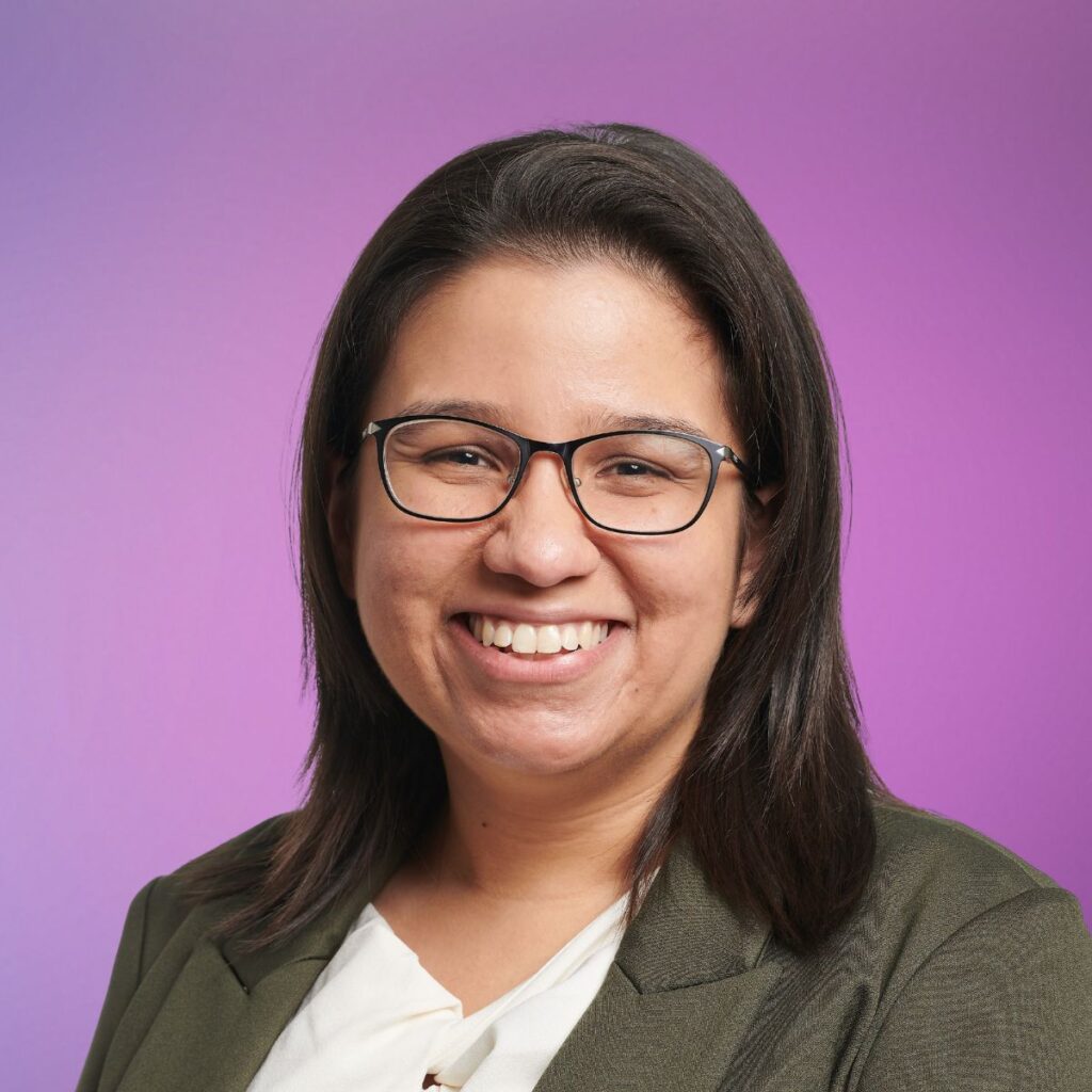 Gail Alzate